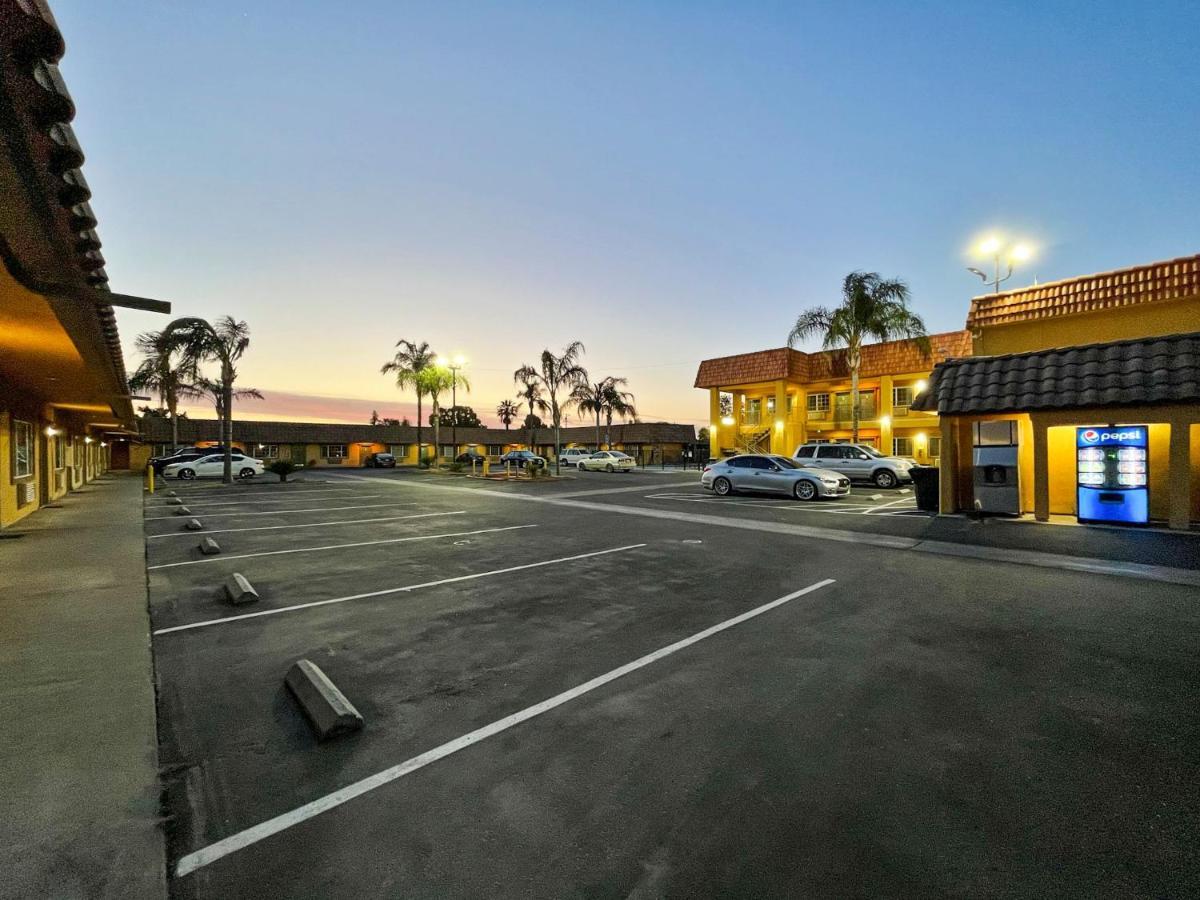 Rodeo Lodge Clovis Esterno foto