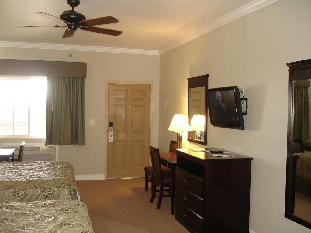 Rodeo Lodge Clovis Esterno foto
